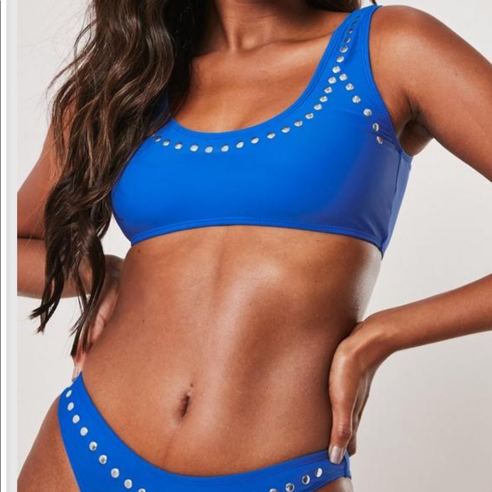 MISSGUIDED BLUE STUDDED BIKINI SIZE 0